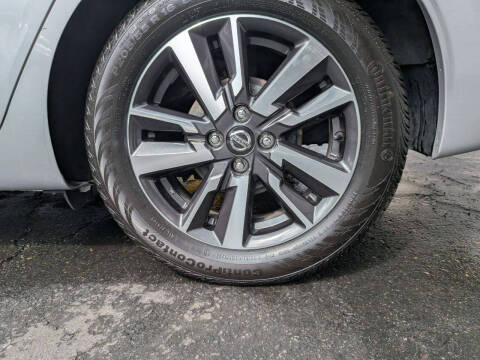 2021 Nissan Versa SV