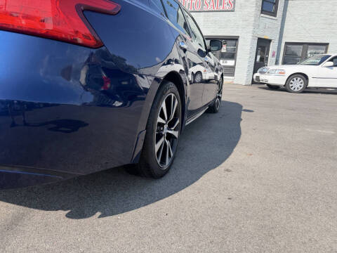 2018 Nissan Maxima 3.5 S