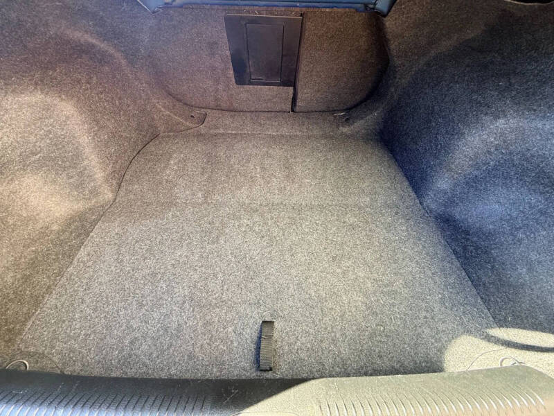 2017 Chrysler 200 Limited Platinum