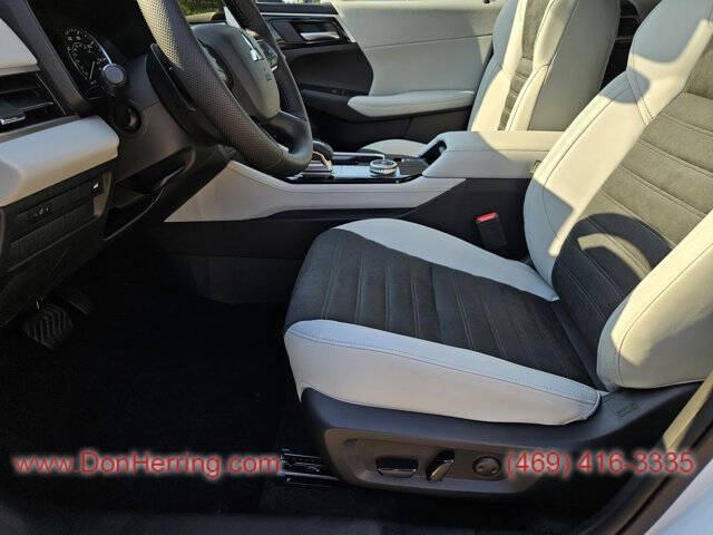 2025 Mitsubishi Outlander