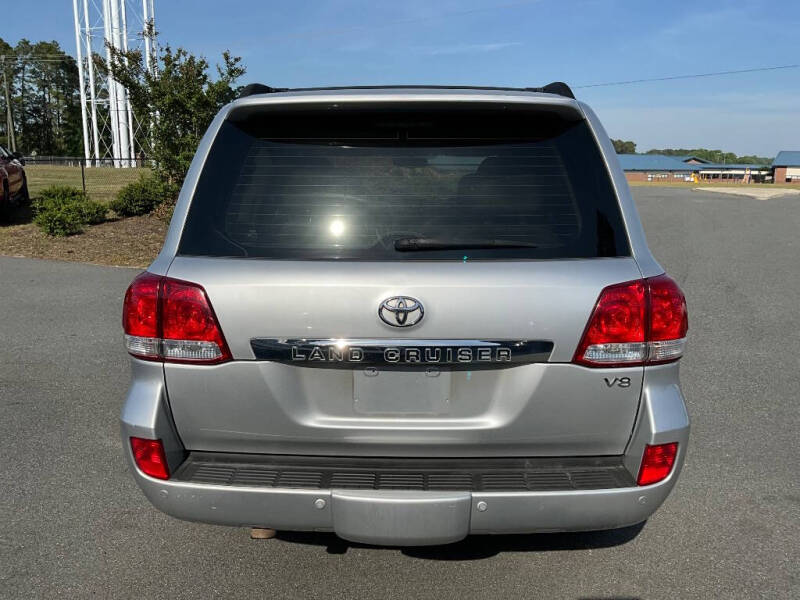 2009 Toyota Land Cruiser
