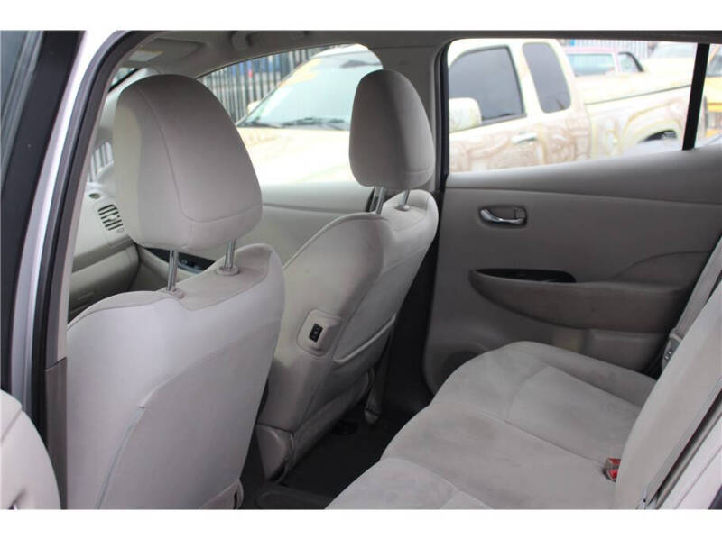 2012 Nissan LEAF