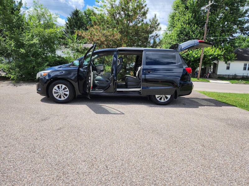 2018 Kia Sedona LX