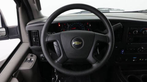 2023 Chevrolet Express 2500