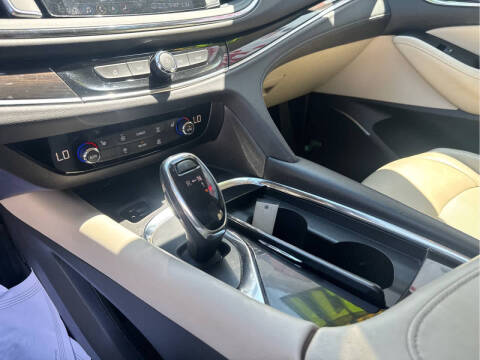 2021 Buick Enclave Essence