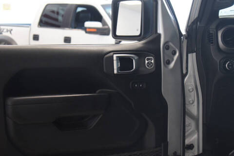 2022 Jeep Gladiator Willys