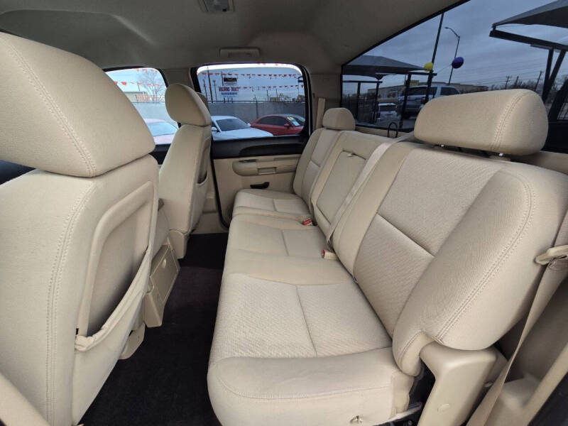 2011 Chevrolet Silverado 3500HD LT