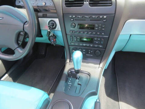 2002 Ford Thunderbird Deluxe