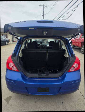 2012 Nissan Versa 1.8 S