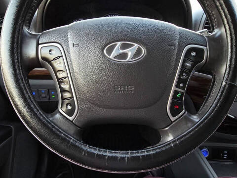 2011 Hyundai Santa Fe SE