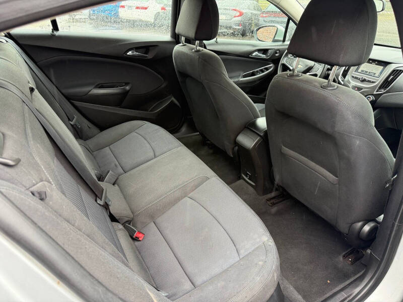 2018 Chevrolet Cruze LT Auto