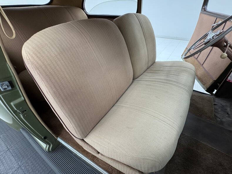 1941 Ford Super Deluxe