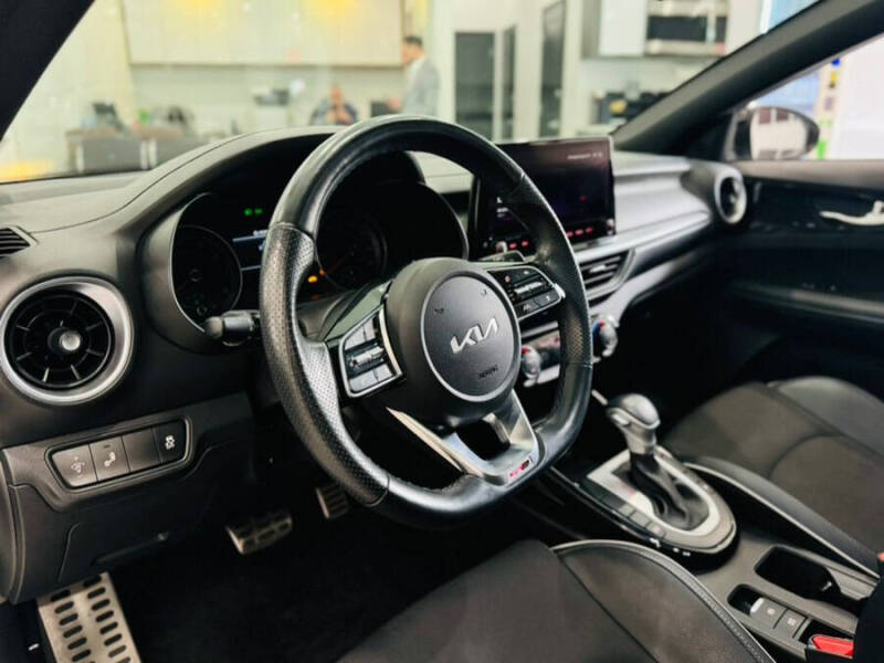 2023 Kia Forte GT-Line