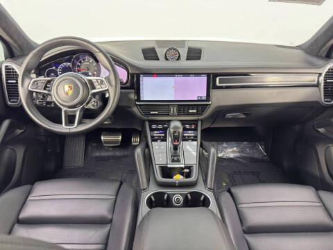 2021 Porsche Cayenne GTS