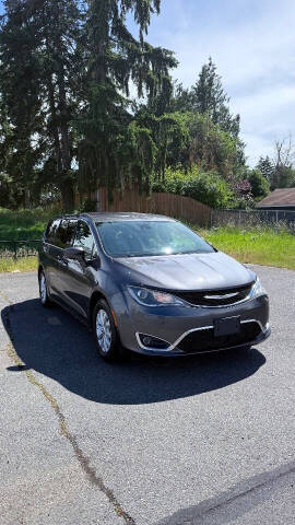 2019 Chrysler Pacifica Touring Plus