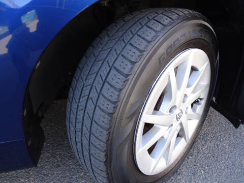 2012 Toyota Prius v Three