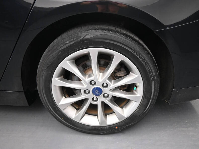2017 Ford Fusion Hybrid SE