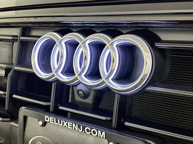 2023 Audi Q8 quattro Premium Plus 55 TFSI