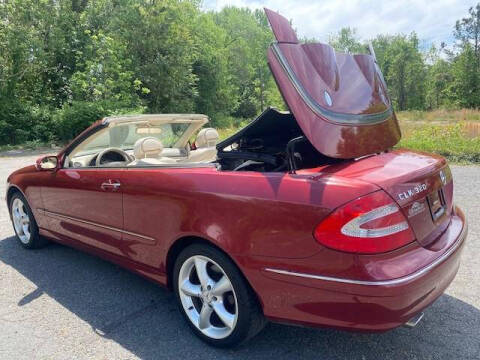 2005 Mercedes-Benz CLK CLK 320