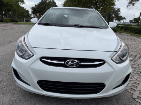 2015 Hyundai Accent GS