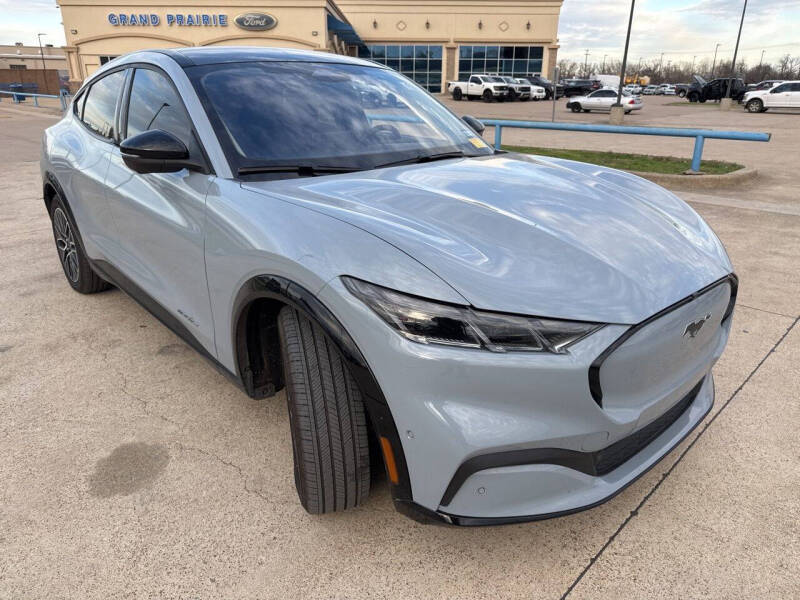 2024 Ford Mustang Mach-E Premium