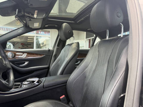 2017 Mercedes-Benz E-Class E 300 4MATIC