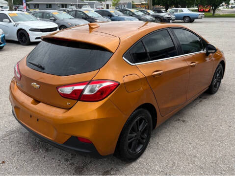 2017 Chevrolet Cruze LT Auto