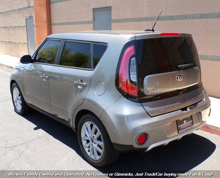 2017 Kia Soul +