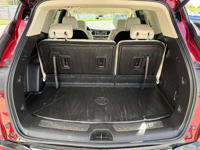 2023 Buick Enclave Essence