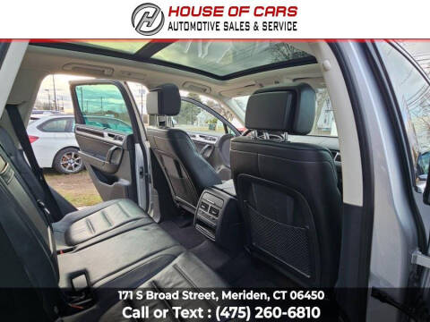 2017 Volkswagen Touareg V6 Executive