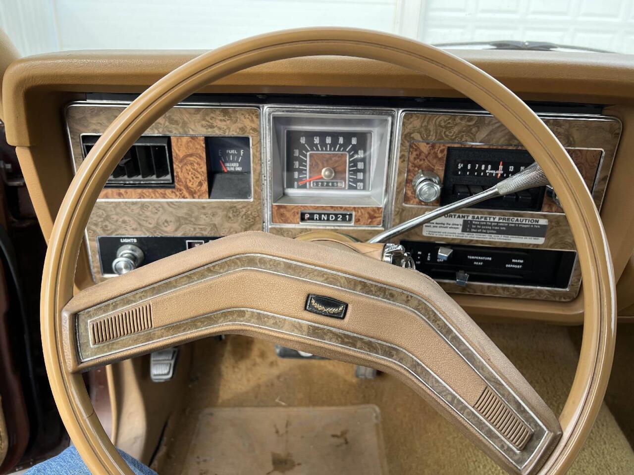 1975 Ford Granada 15