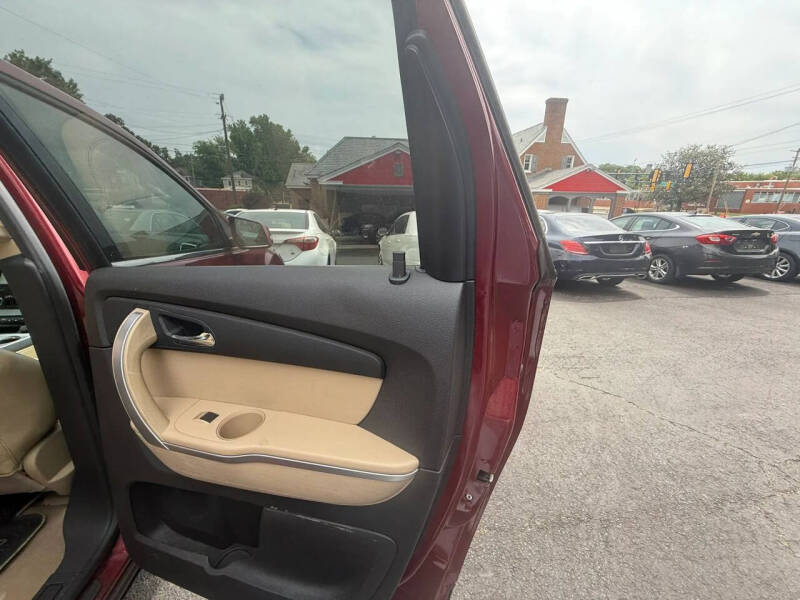 2010 GMC Acadia SLT-2