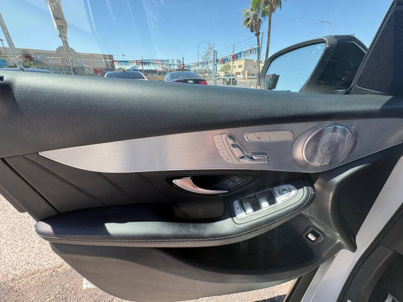 2019 Mercedes-Benz GLC GLC 300