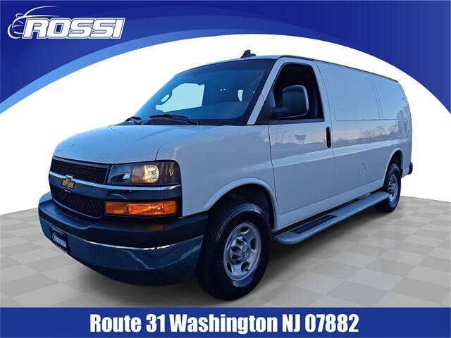 2024 Chevrolet Express 2500