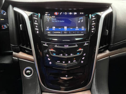 2018 Cadillac Escalade Premium Luxury