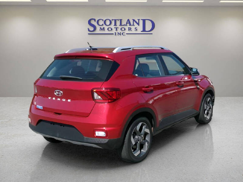 2025 Hyundai Venue SEL