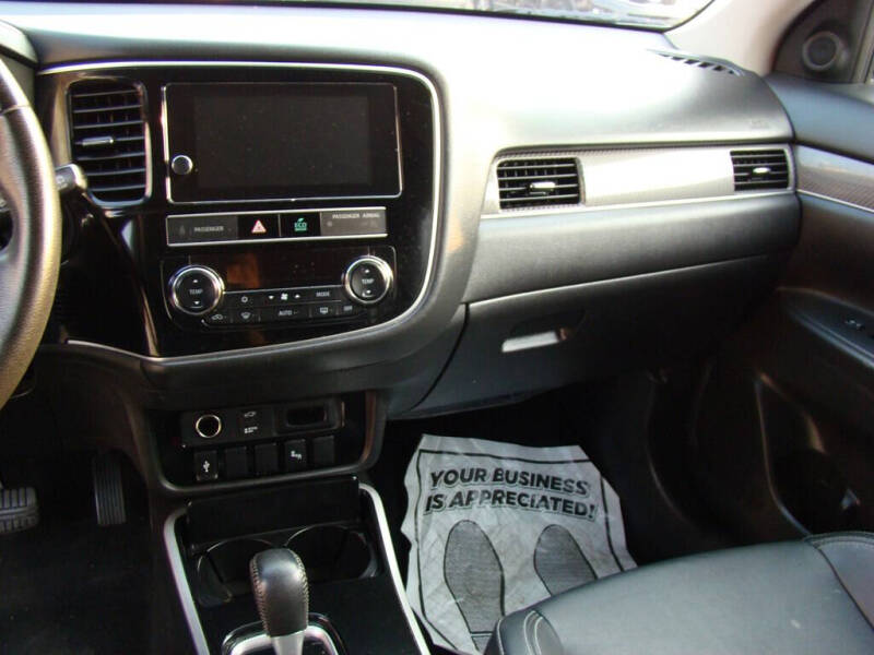 2019 Mitsubishi Outlander SE