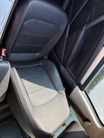 2012 Volkswagen Passat SE PZEV