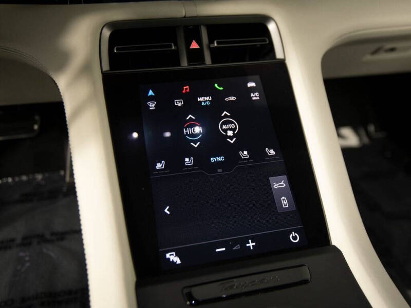 2021 Porsche Taycan Turbo S