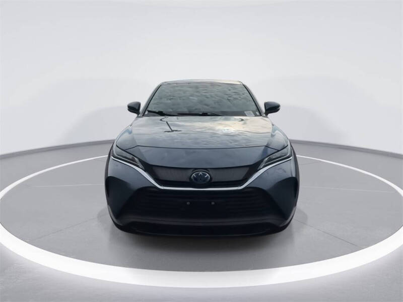 2022 Toyota Venza XLE