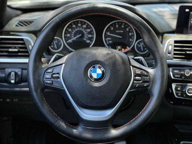 BMW4 Series33