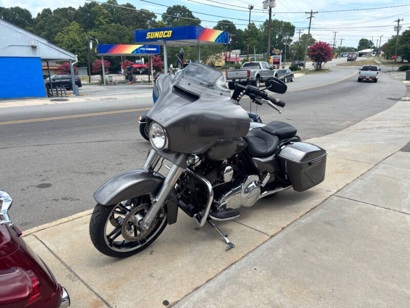 2016 Harley-Davidson Street Glide Special FLHXS
