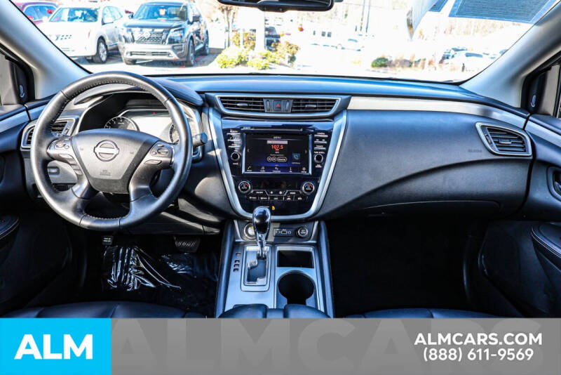 2023 Nissan Murano SV