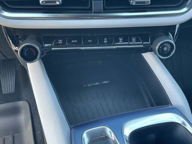 2026 Chevrolet Equinox EV LT 2