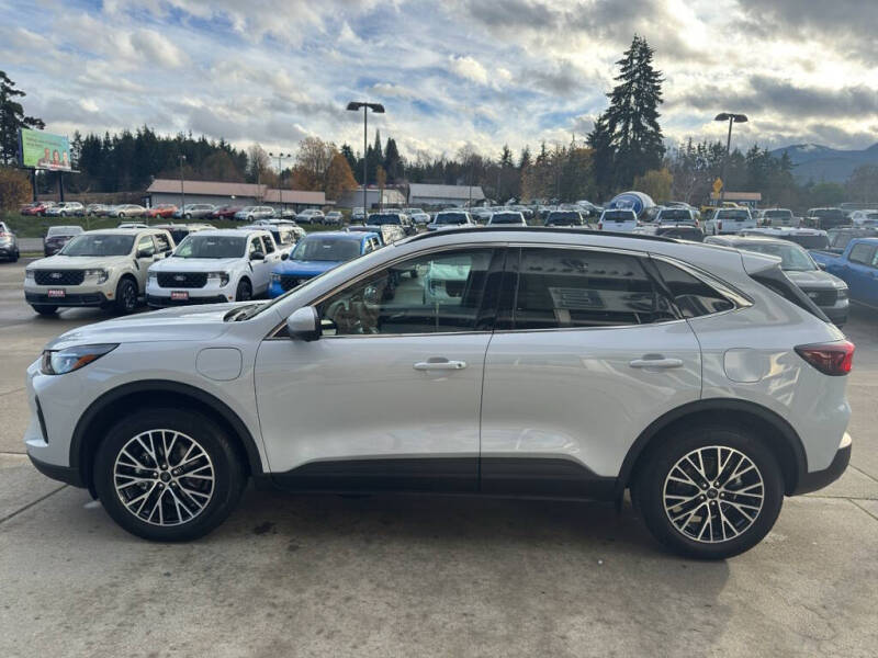 2025 Ford Escape Plug-In Hybrid PHEV