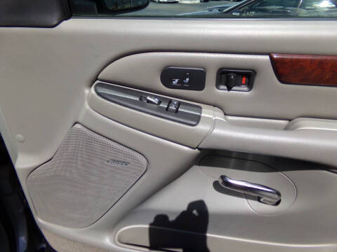 2005 Cadillac Escalade