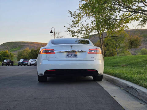 2017 Tesla Model S