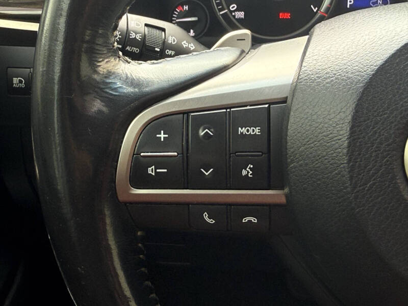 2017 Lexus LX 570