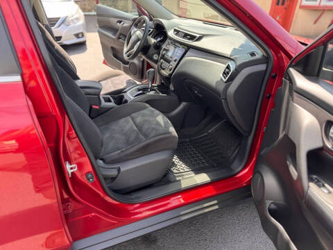2015 Nissan Rogue S