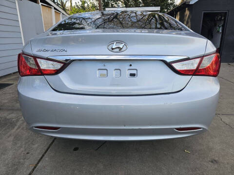 2011 Hyundai Sonata GLS
